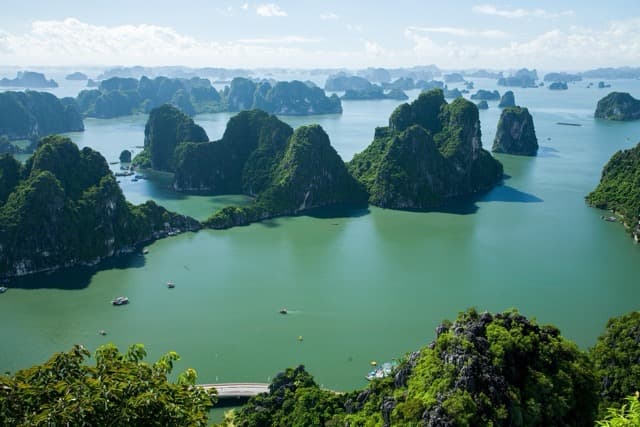 Day 3: Hanoi – Ha Long Bay Cruise